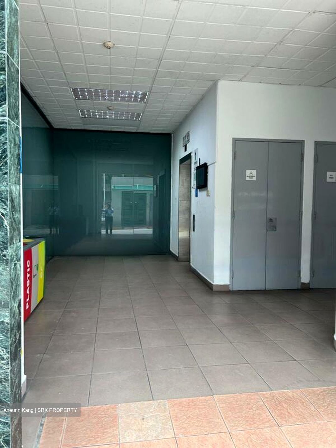 Nan Wah Building (D16), Warehouse #486970071